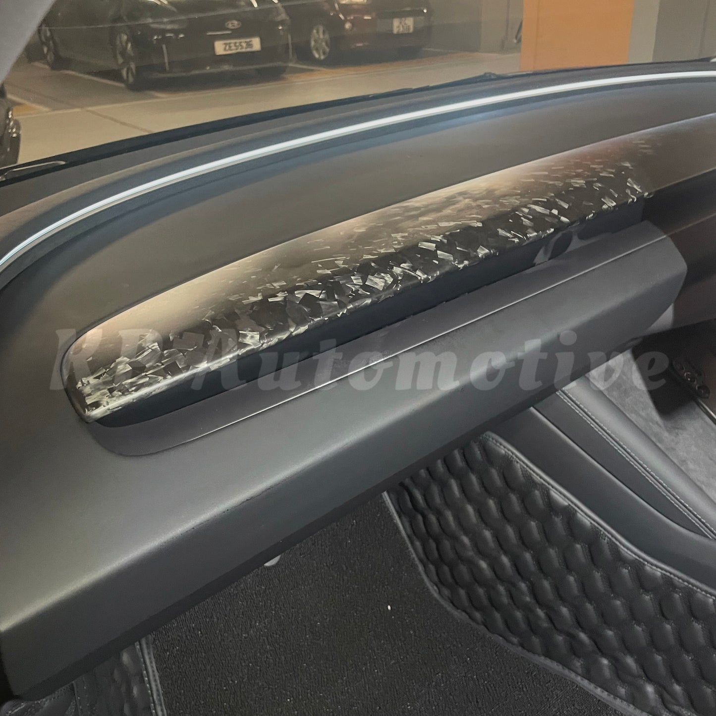 適用於 Model 3 Highland 的霧面鍛造碳替換儀表板