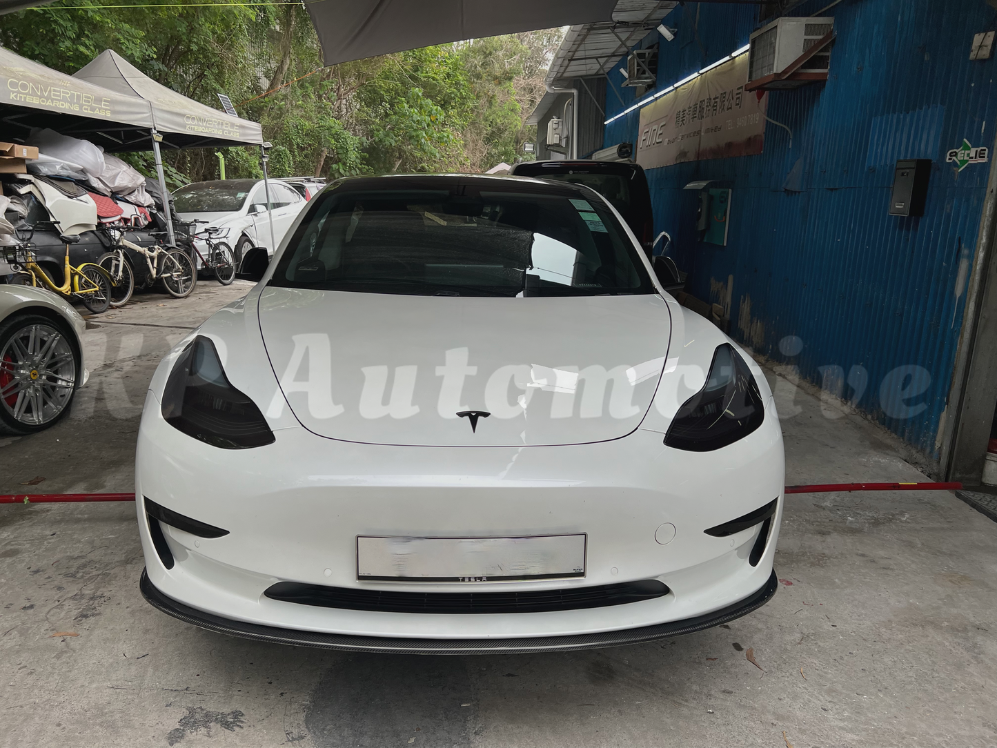 KPA Model 3 M 型前唇(光面碳纖維)
