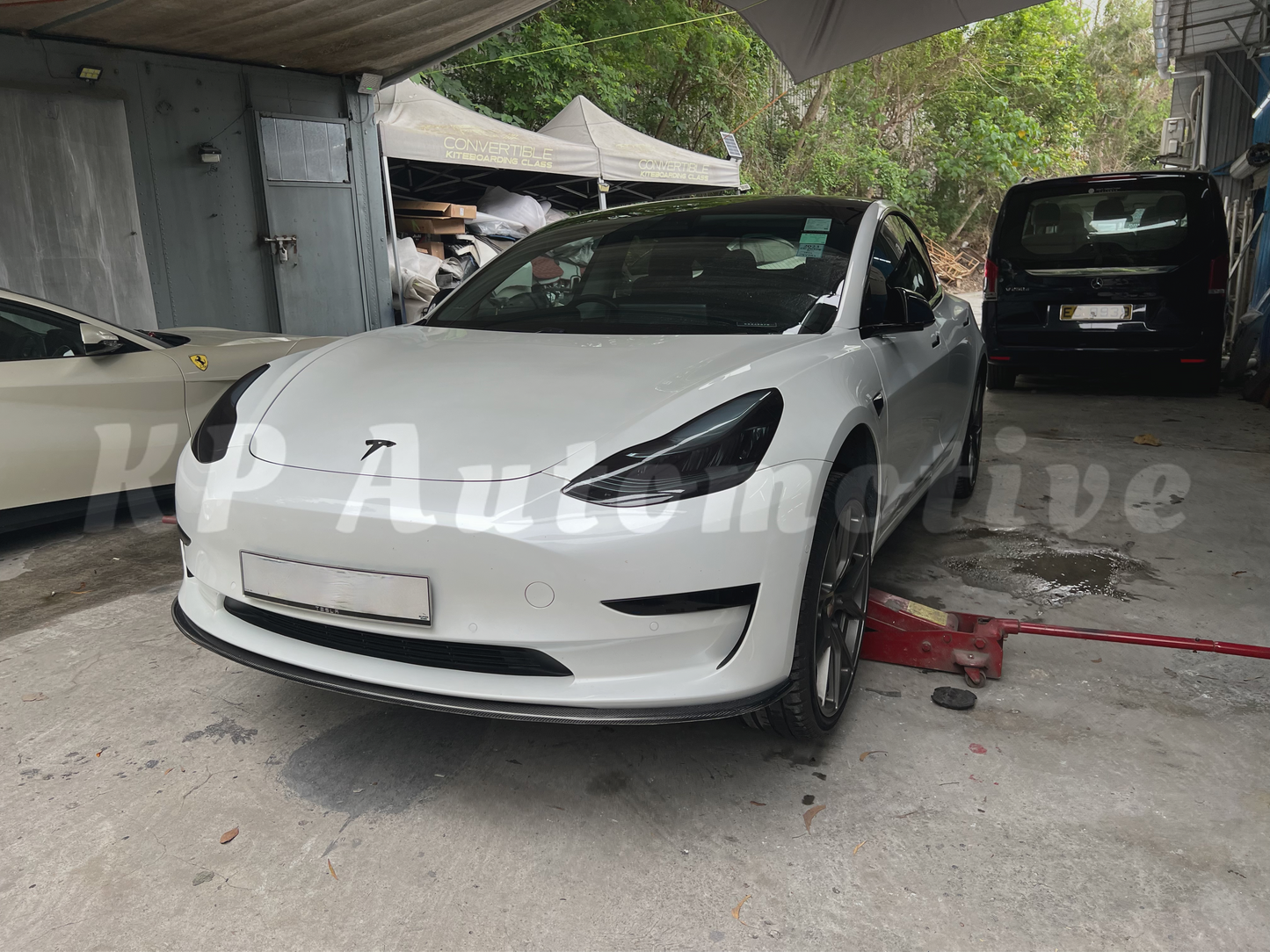 KPA Model 3 M 型前唇(光面碳纖維)