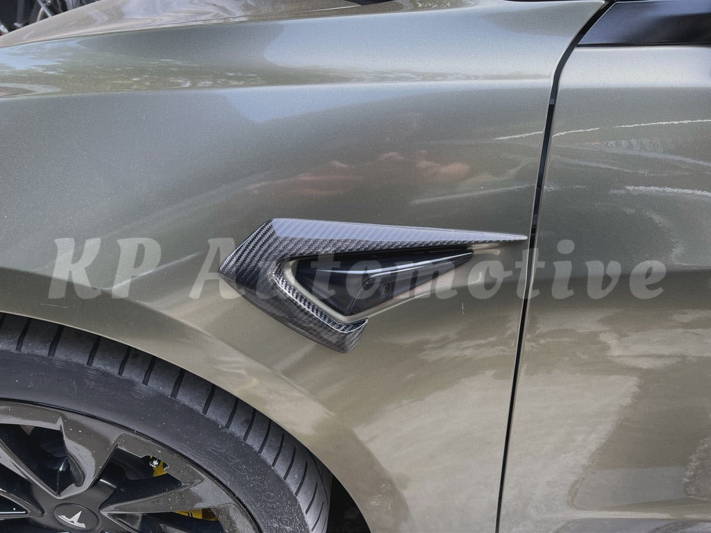 適用於 Tesla Model 3 的 CMST 碳纖維全身套件 C 型(亮面飾面)