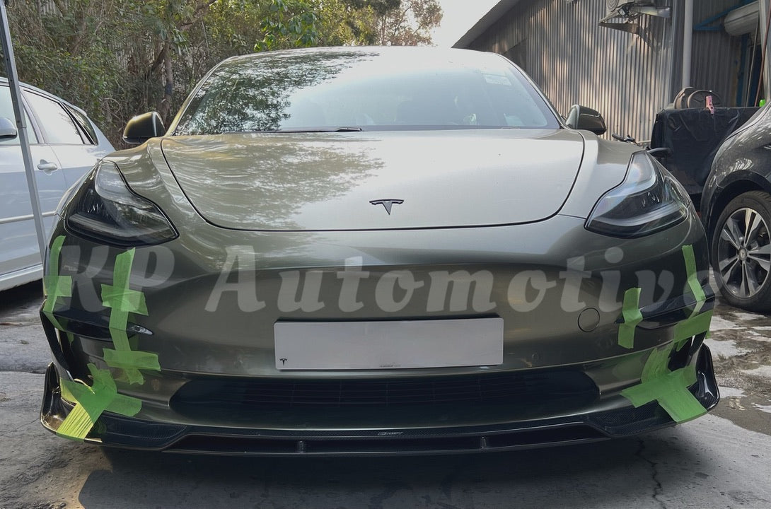 適用於 Tesla Model 3 的 CMST 碳纖維全身套件 C 型(亮面飾面)