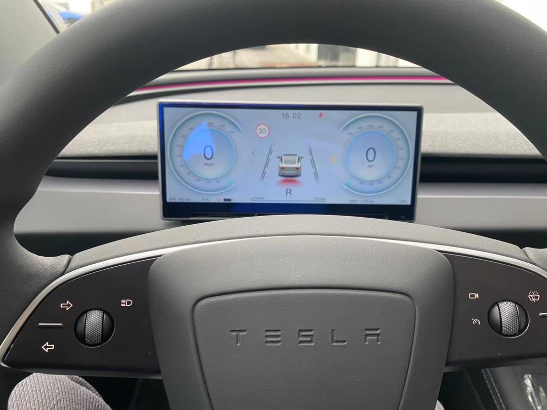 T9 CarPlay 儀表板顯示屏，帶氣流通風口，適用於 Tesla Model 3/Y