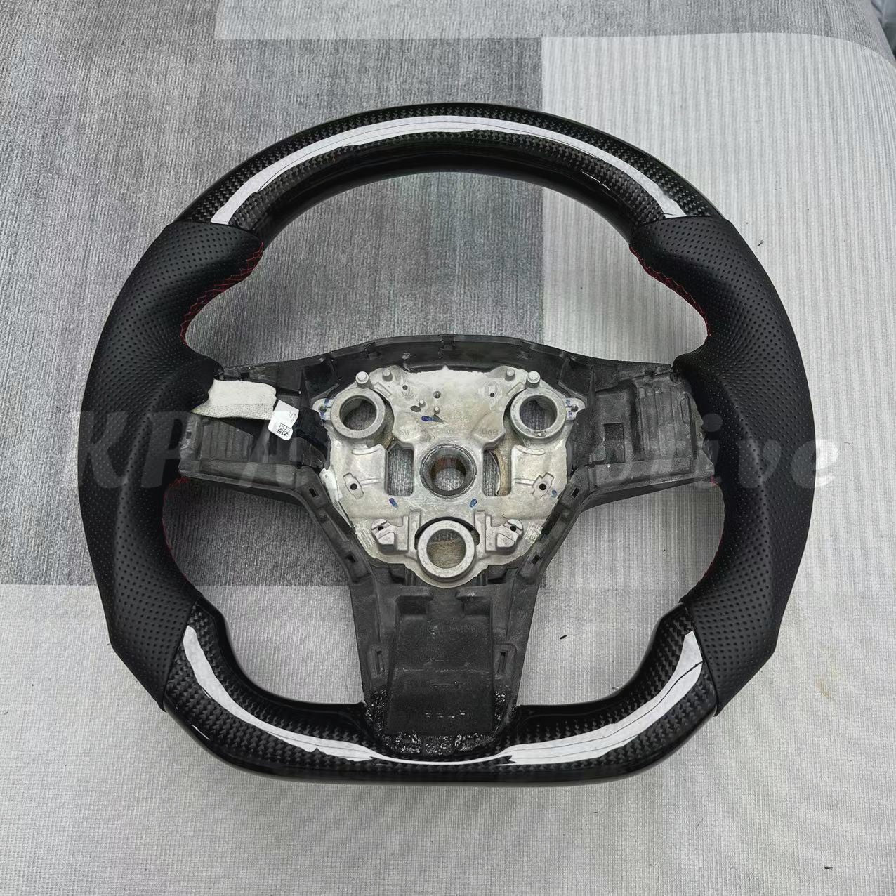 Model Y Gloss Carbon Fiber Steering Wheel (Perforated Leather) - Steering Wheel Only