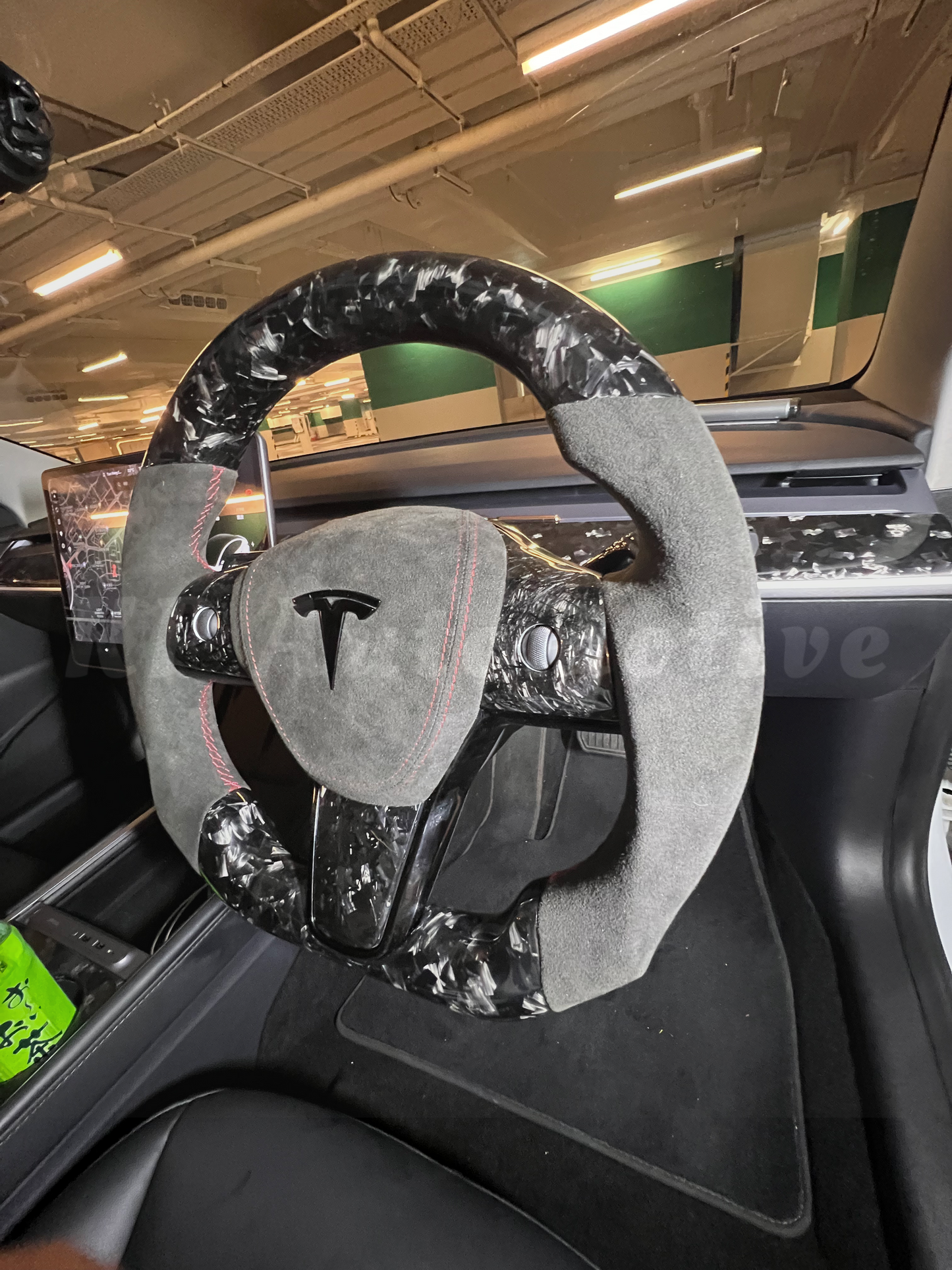 Model Y Gloss Forged Carbon Steering Wheel (Alcantara) - Full Set