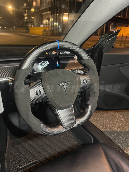 Model 3 Matte Carbon Fiber Steering Wheel (Alcantara)