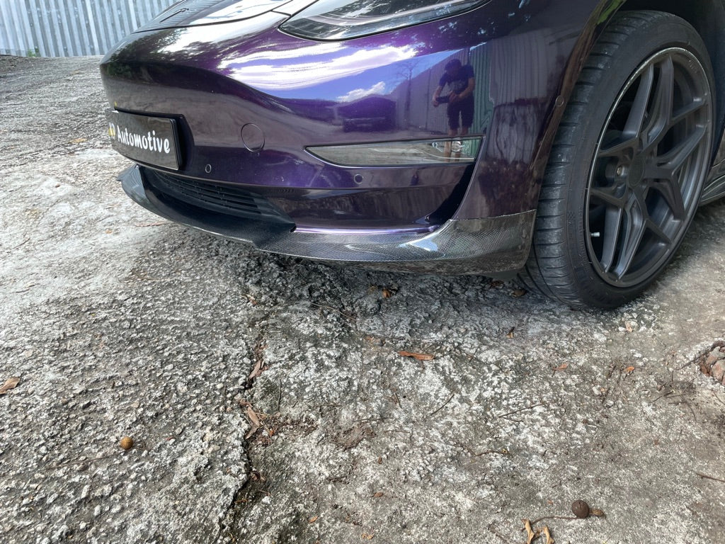 KPA Model 3 T 型碳纖維前唇（亮光）
