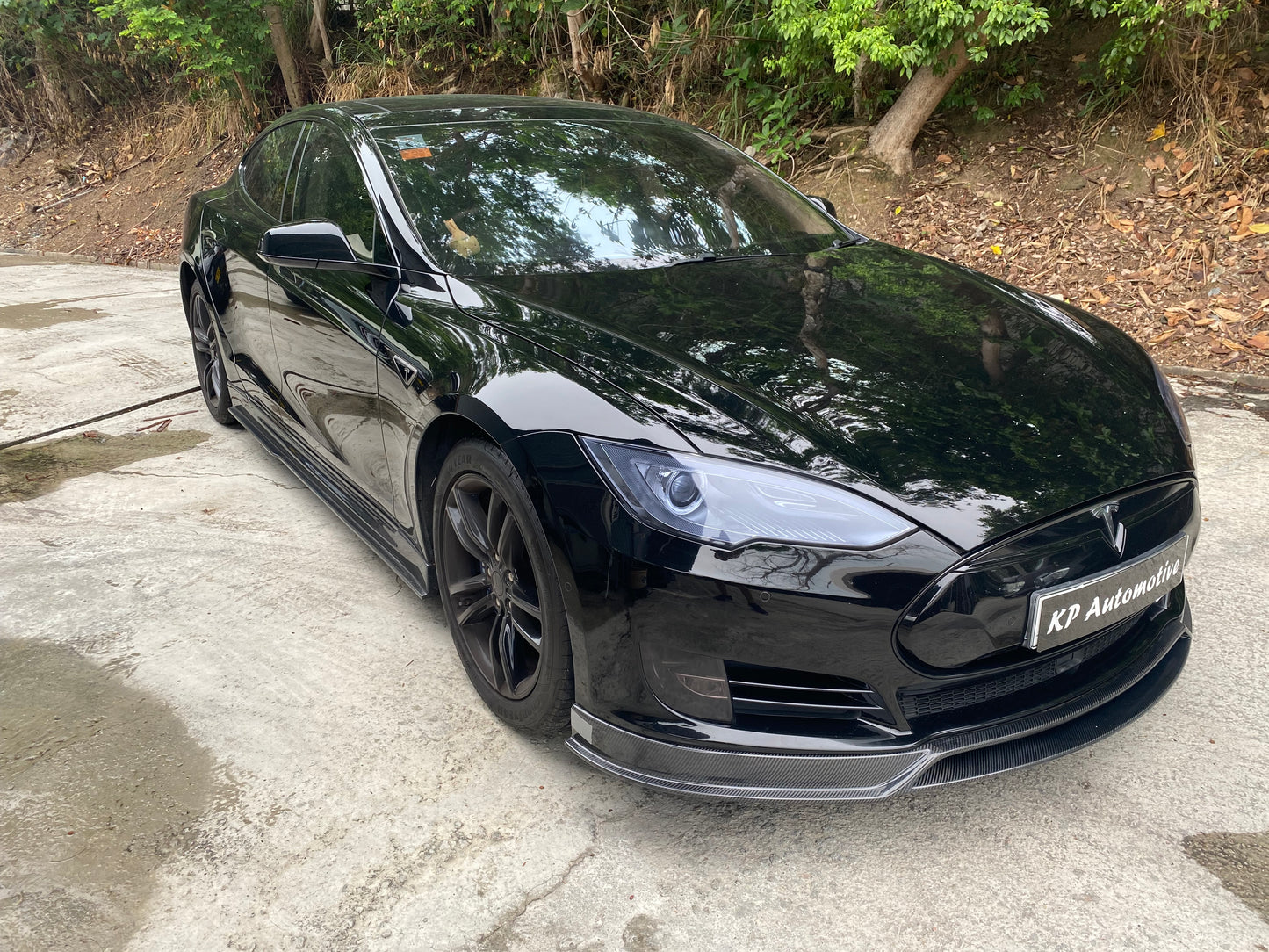 RZ Style Front Lip - Tesla Model S (Pre-facelift)